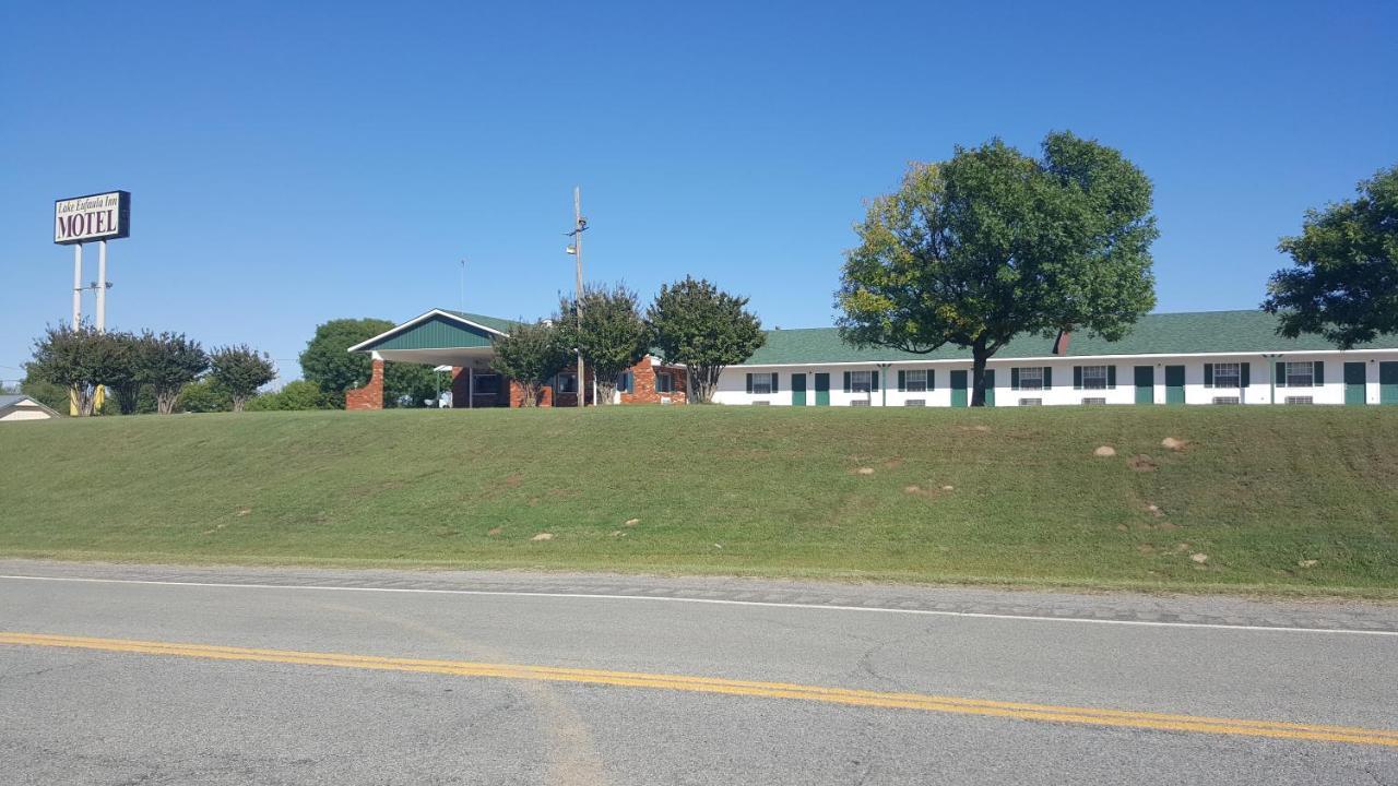 Lake Eufaula Inn & Suites Checotah Екстериор снимка